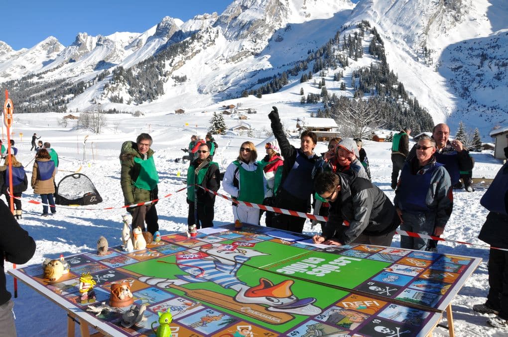 teambuilding la clusaz jeu de l'oie givrée